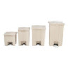 Beige pedaaliga prügikast 68 L Rubbermaid Step-On: Kvaliteet ja Praktilisus