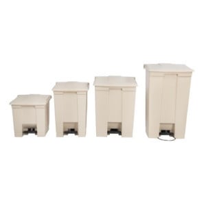 Beige pedaaliga konteiner 87L Rubbermaid Step-On: Vastupidavus ja hügieen