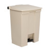 Beige pedaaliga prügikast 68 L Rubbermaid Step-On: Kvaliteet ja Praktilisus