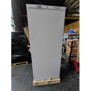 Ventileeritud külmkapp 600 L - ABS sisemus - Dynasteel