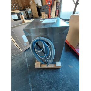 Professionaalne klaasipesumasin koos loputusvedeliku ja pesuaine dosaatoriga - 35 x 35 cm - Taastatud