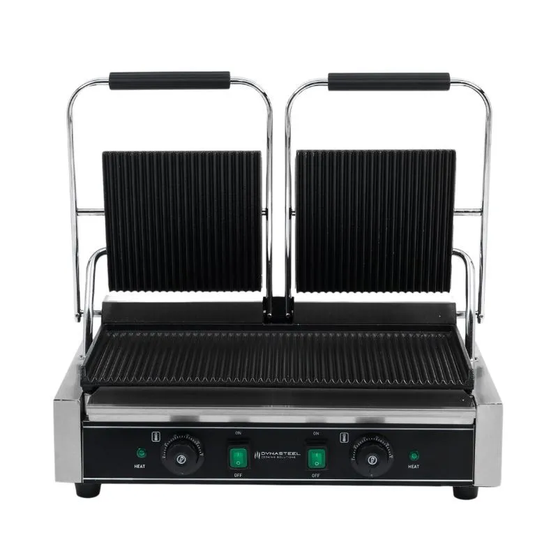 Topeltplaatidega Panini Grill - rihveldatud plaadid