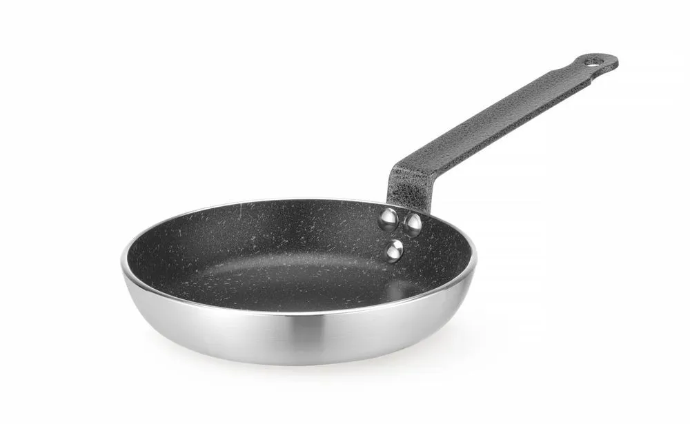 Alumiiniumist pann - läbimõõt 20 cm
